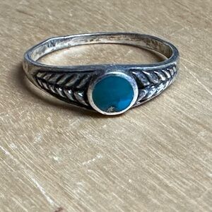 Vintage Southwest Turquoise Feather/Rope 925 Sterling Silver Ring Size